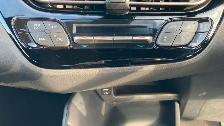 Toyota C-HR 1.8 Hybrid Icon 5dr CVT Hybrid Hatchback